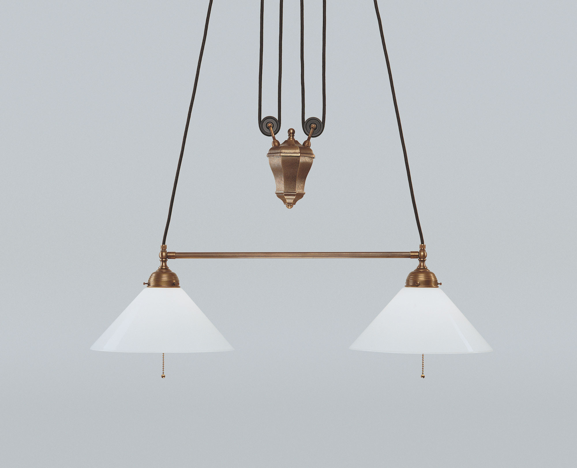 Zugpendelleuchte ED1-70 op B