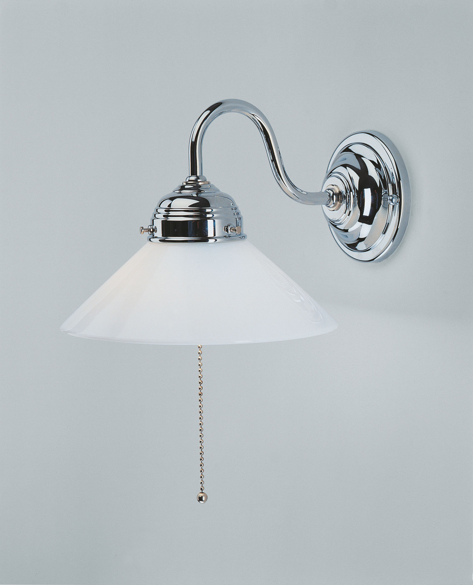 Wandleuchte A8-17 op C