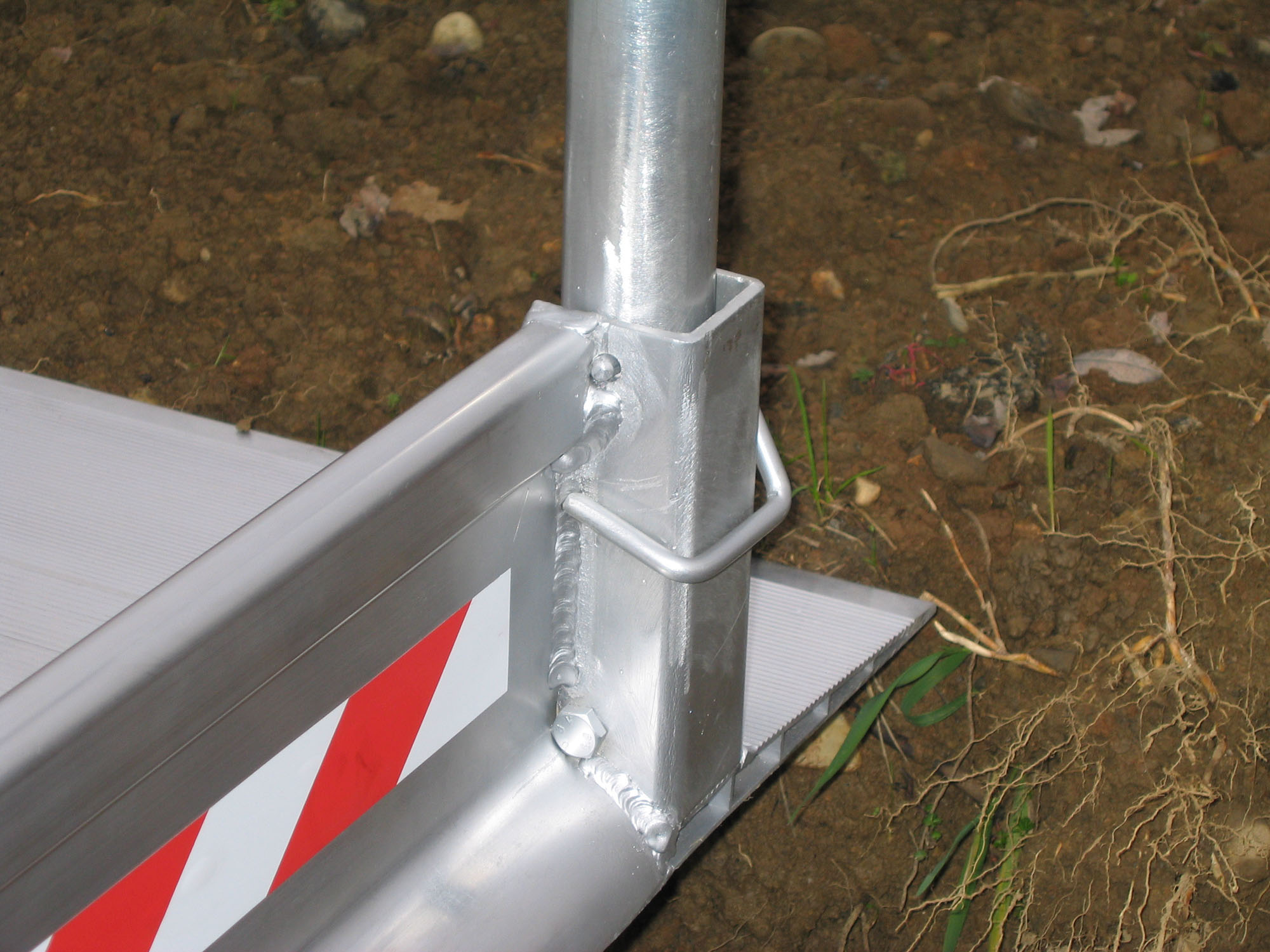 Pont de tranchée, longueur 1260 mm, largeur intérieure 1250 mm