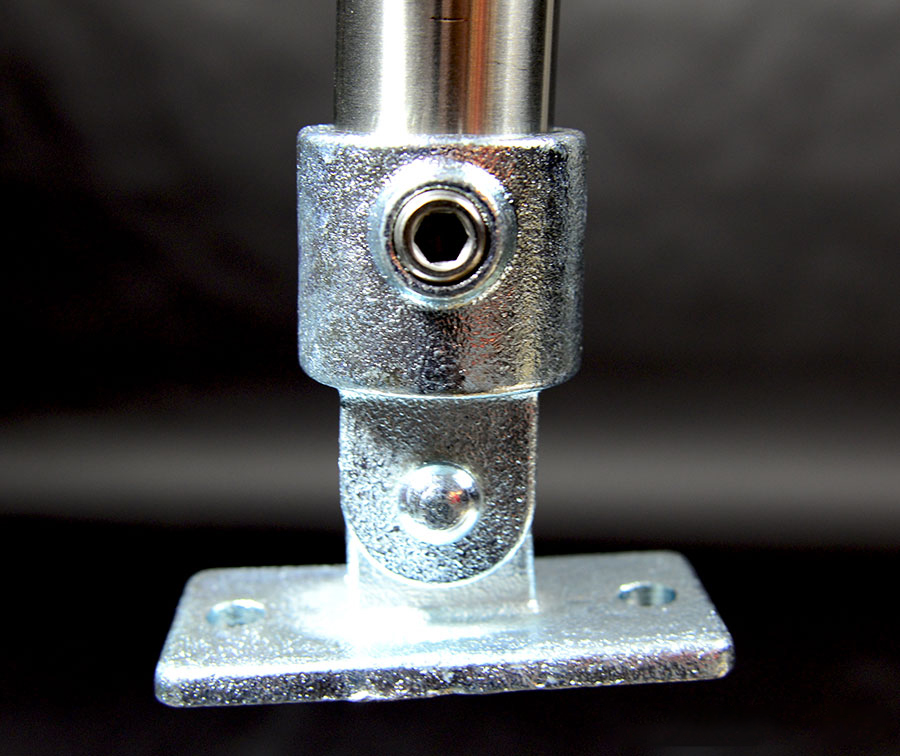 SLV 48V TRACK L-Verbinder mechanisch, für Aufbauschiene tief, links SLV 48V TRACK L-Verbinder mechanisch, für Aufbauschiene tief, links