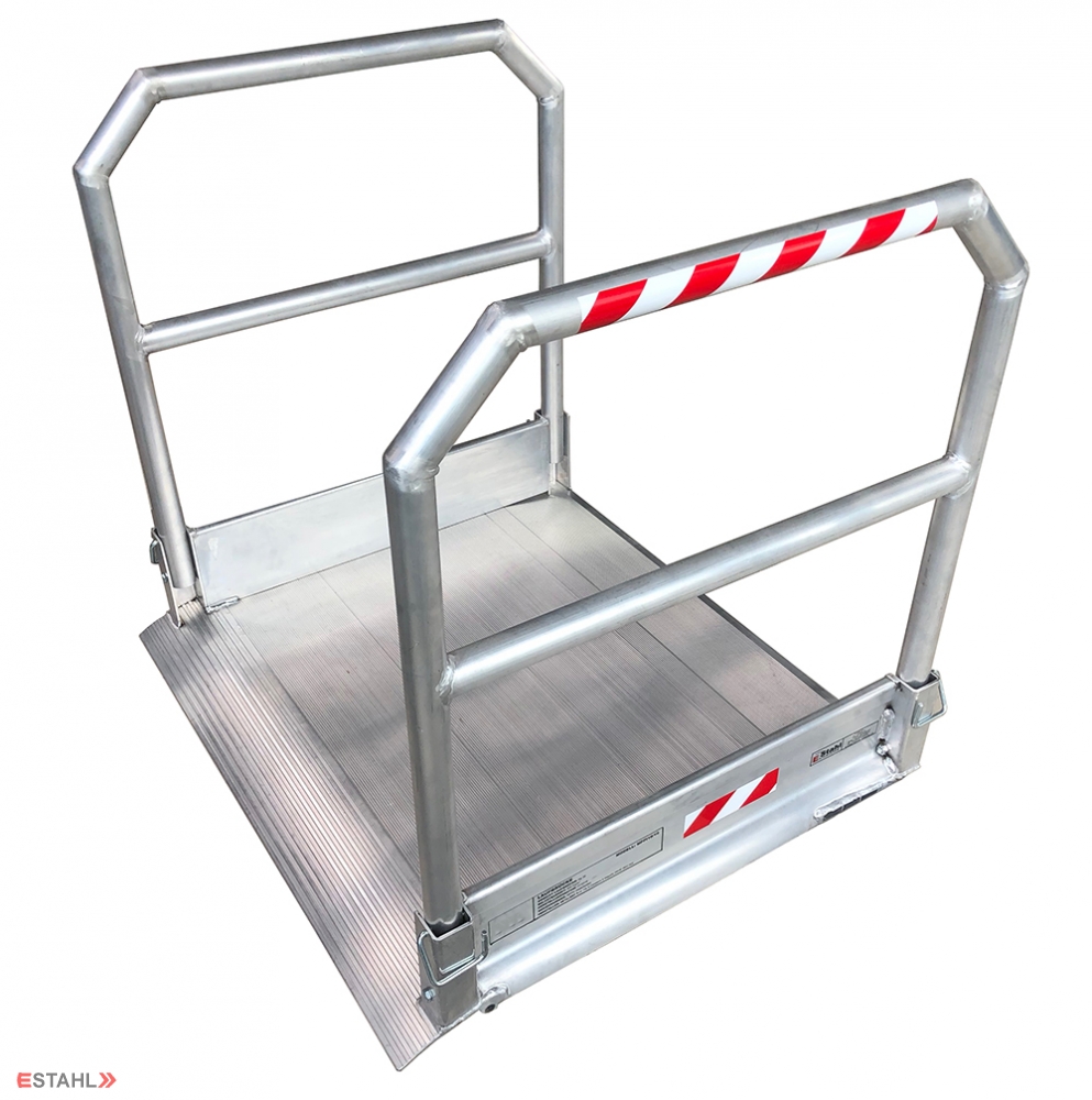 Rampe pour fauteuil roulant, longueur : 3790 mm, avec garde-corps des deux côtés