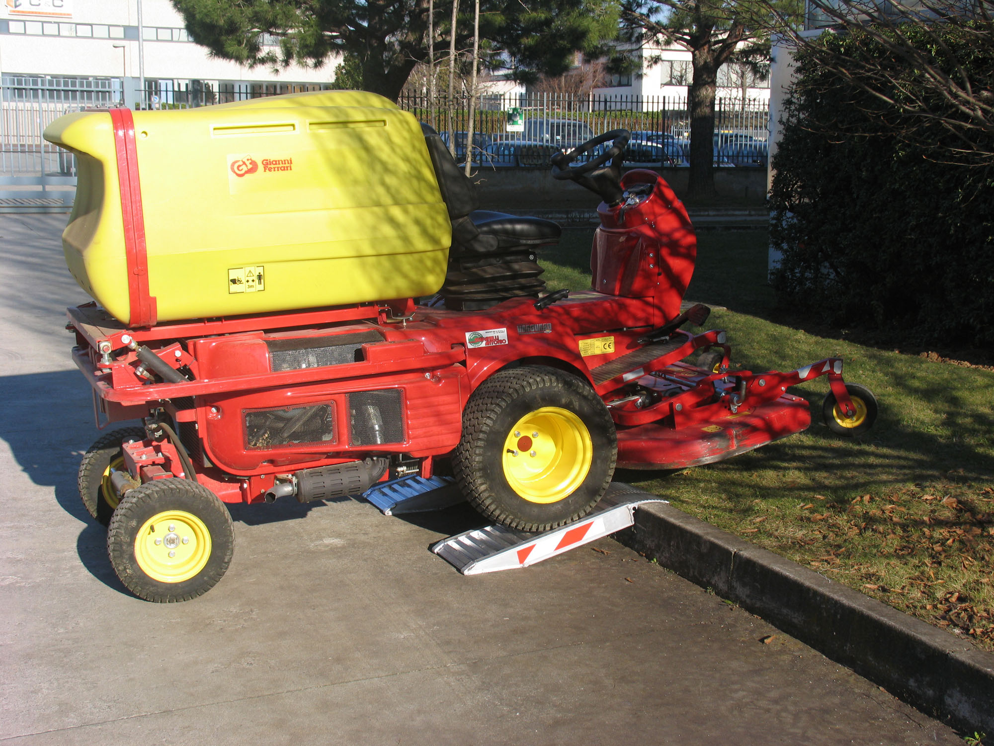 1 paire de rampes courtes, 495 mm de long, 300 mm de large