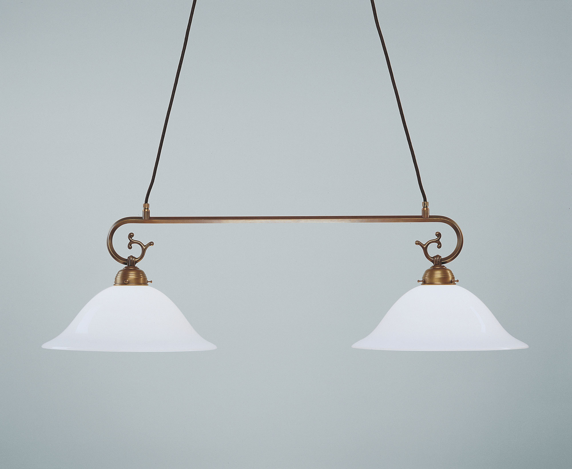 Doppelpendelleuchte D34-90 op B