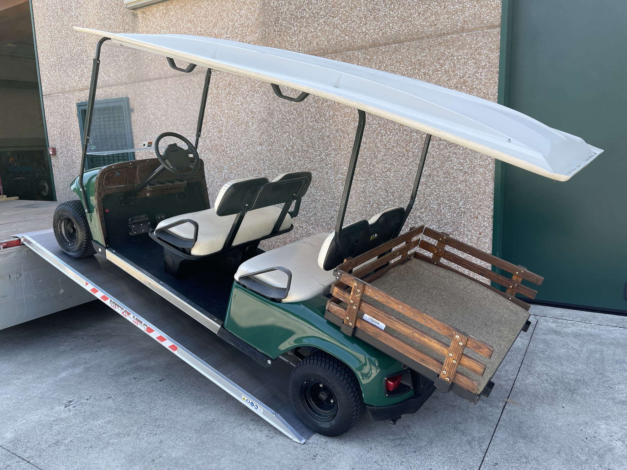 Rampe pour charges lourdes avec rebord - longueur 1591 mm