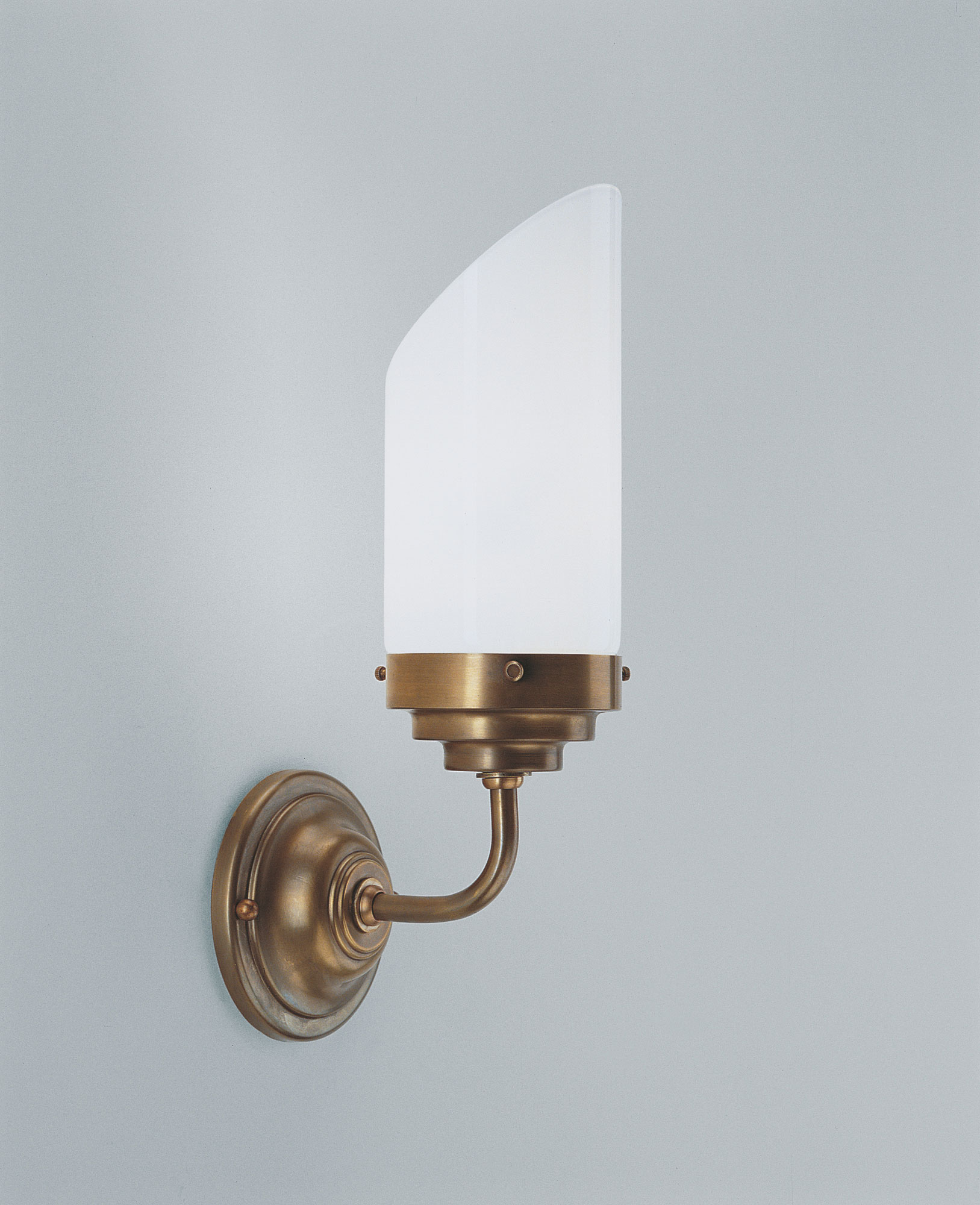 Wandleuchte A91-143 op B